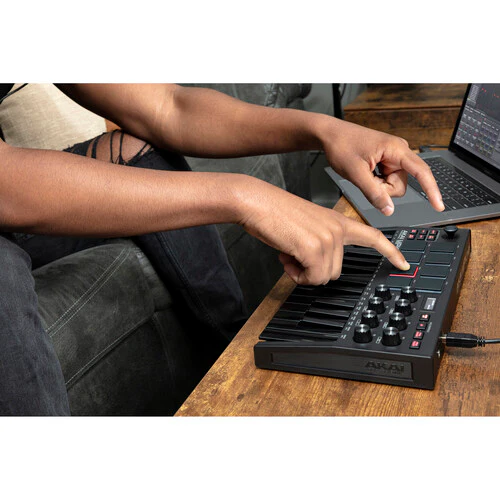 Akai Professional MPK Mini MKIII 25-Key MIDI Controller (Black) - Image 9