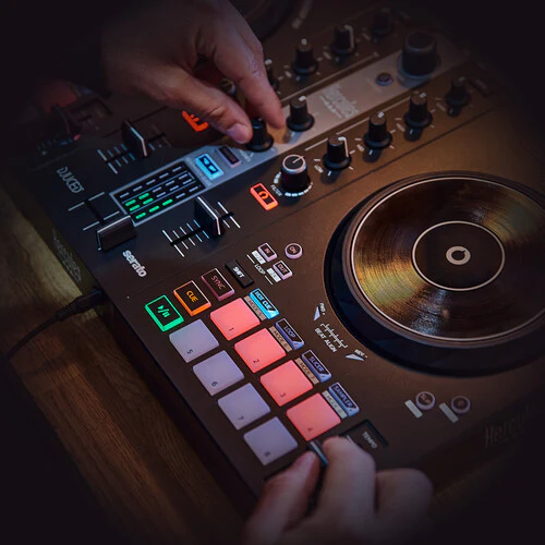 Hercules DJControl Inpulse 300 2-Deck USB DJ Controller for Serato DJ Lite and DJUCED (Open Box) - Image 6