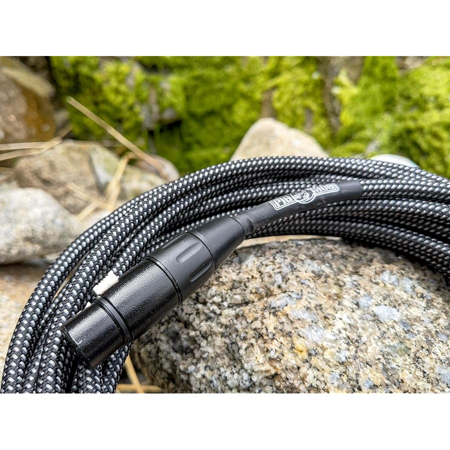 PIG HOG TOUR GRADE WOVEN XLR MICROPHONE CABLE - BLACK AND WHITE, 20 ft - Image 2