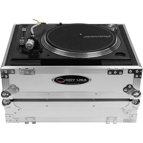 Technics SL-1200MK7 + Odyssey FZ1200WT Turntable Flight Case White - Image 3